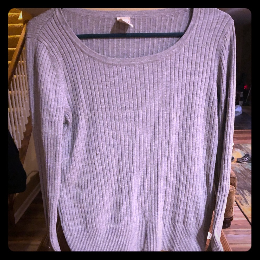 3 Sweater Bundle - Picture 1 of 7